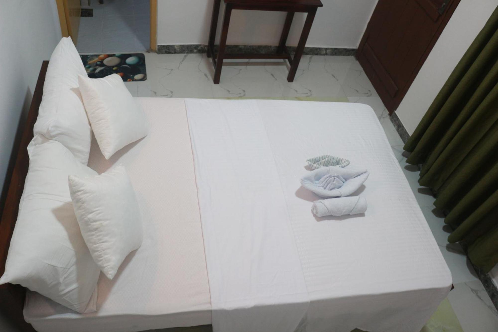 Jaya Villa - Near Airport Negombo Exterior photo